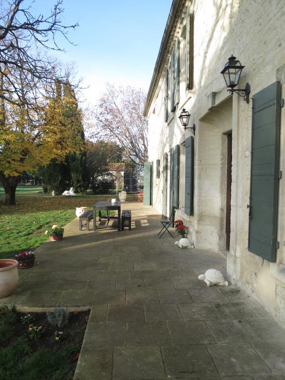 B&B Mas Les Lecques Beaucaire  Pokoj fotografie