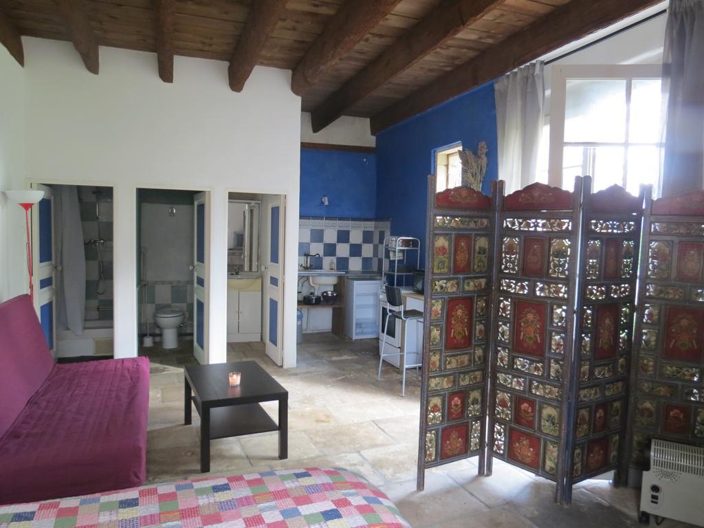 B&B Mas Les Lecques Beaucaire  Pokoj fotografie