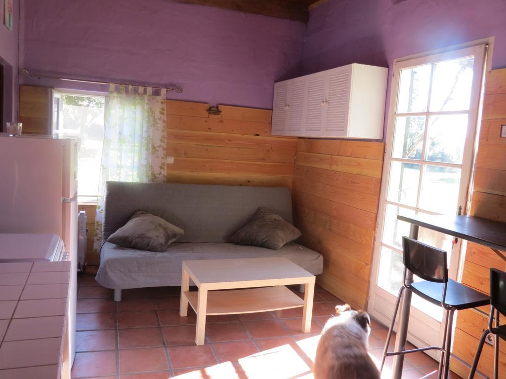 B&B Mas Les Lecques Beaucaire  Exteriér fotografie